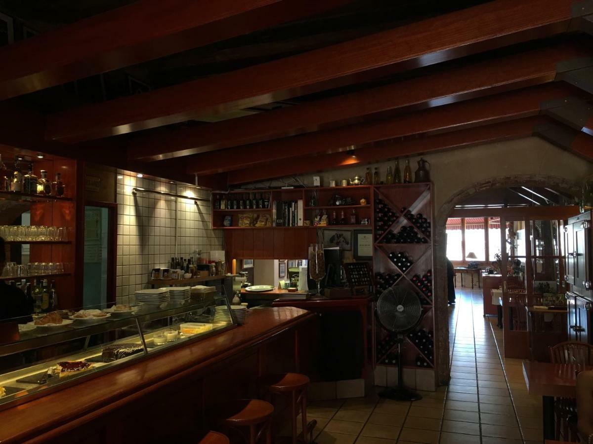 Hotel Calabria La Garriga Ngoại thất bức ảnh