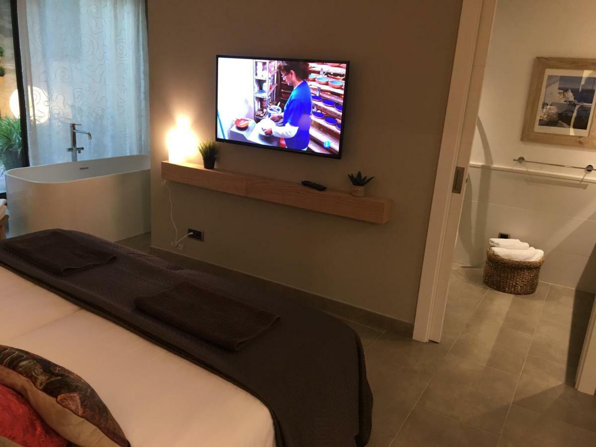 Hotel Calabria La Garriga Ngoại thất bức ảnh